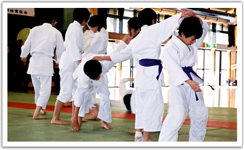 �q���ƍ��C��